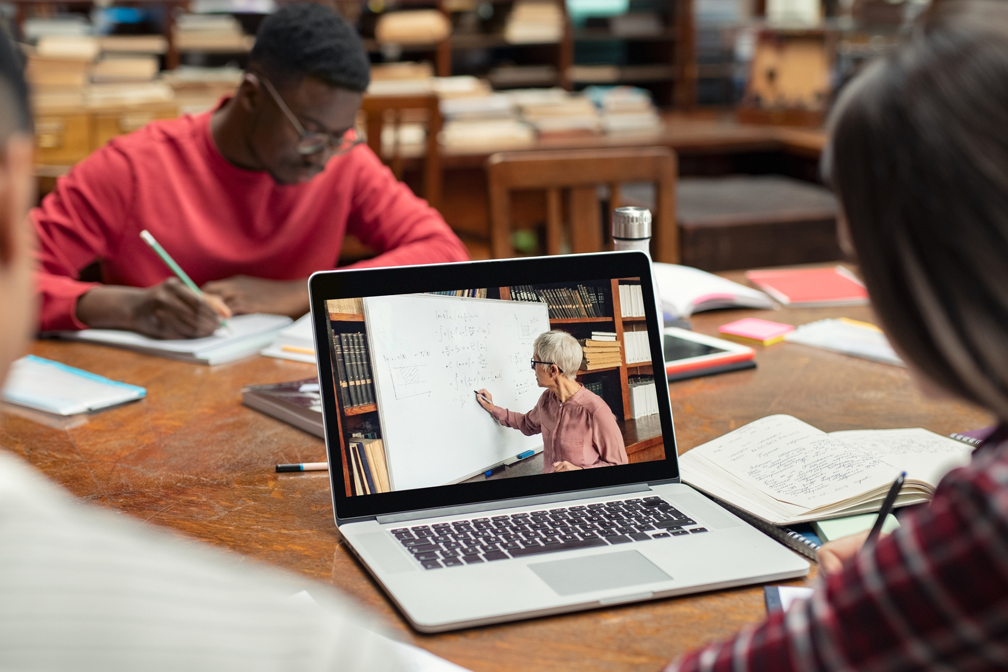 Comment acheter et apprendre un cours sur KeeBoost